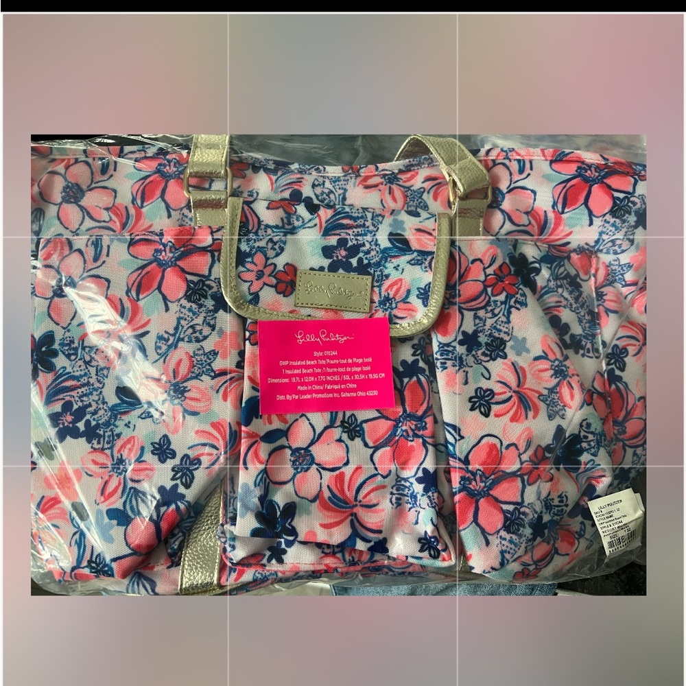 NWT Lilly Pulitzer Party Like a Lobster insulated tote bag and matching towel - Picture 3 of 6